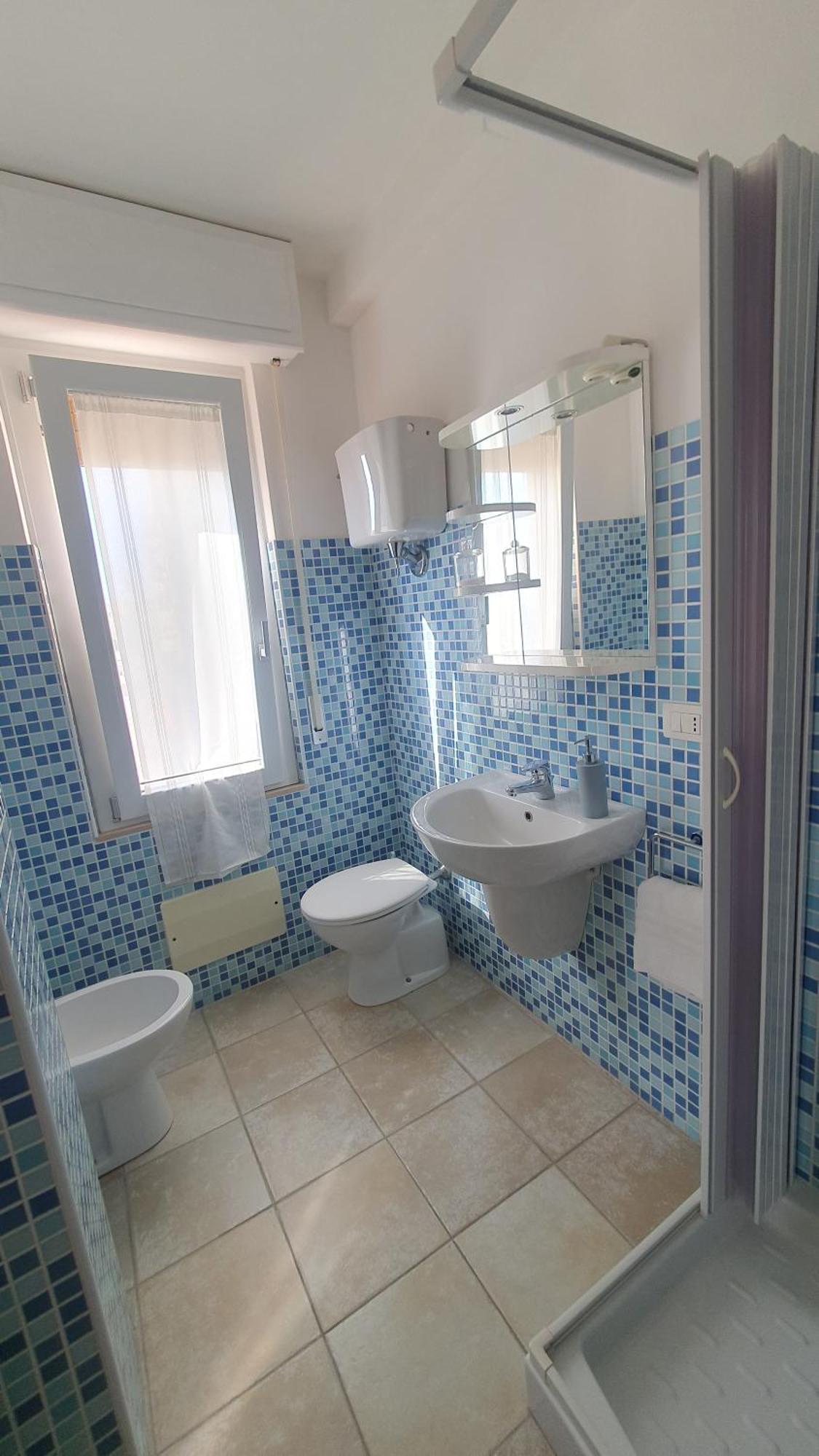 Blue Dolphin Guest House อาลเกโร ภายนอก รูปภาพ